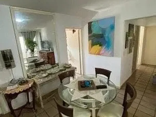 Imagem 4: Apartamento À Venda na Ponta Verde, 3 Quartos Sendo 2 Suítes, 300M da Praia