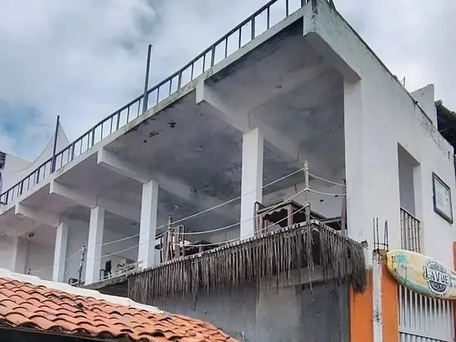 Imagem 2: Prédio 3 Pisos À Venda na Praia do Francês, Mal Deodoro, Ótimo para Investir
