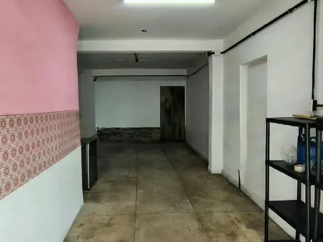 Imagem 2: Loja Comercial À Venda, na Av Comendador Leão, Poço, com Casa no 1º Piso, 244M2