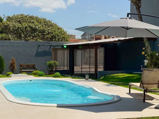 Imagem: Casa Duplex com 4 Quartos, Vista para o