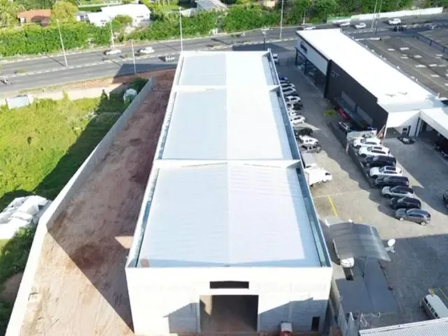 Imagem: Galpão Comercial em Lauro de Freitas