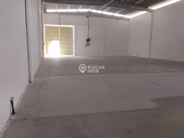 Imagem 3: Galpão Comercial em Lauro de Freitas - Bahia, Centro