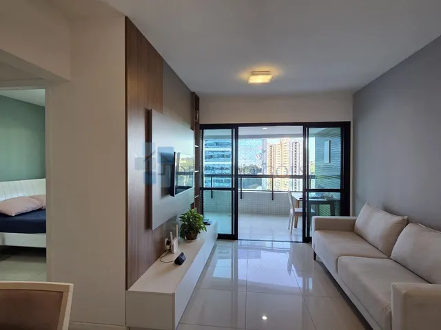 Imagem: O apartamento possui 2 Dormitórios, 1 Banheiro, 1 Vaga na