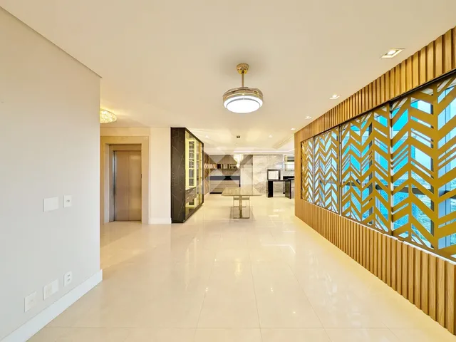 Imagem: Grand Palais - Apartamento 3 Suítes À