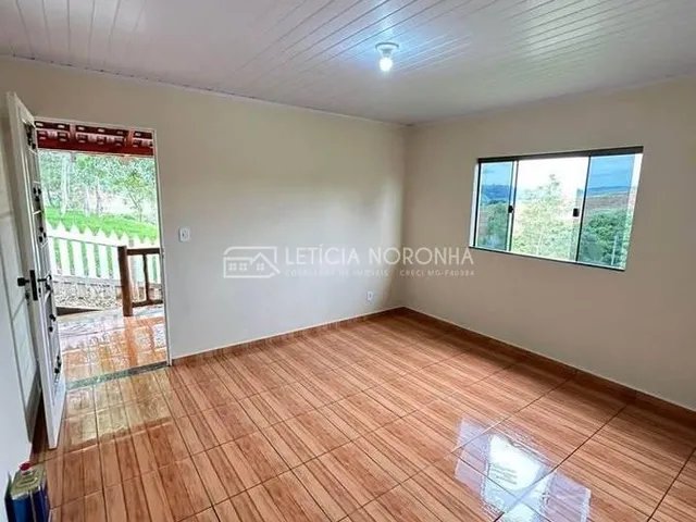Imagem 14: Casa com 2 Quartos À Venda, dos Campos - Carmo de Minas
