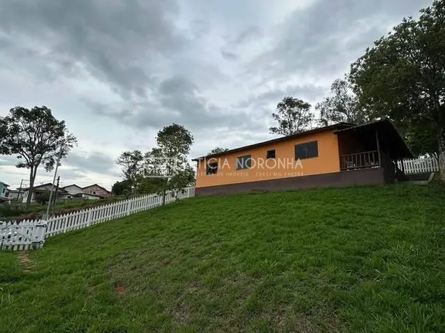 Imagem 4: Casa com 2 Quartos À Venda, dos Campos - Carmo de Minas