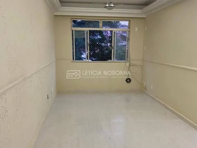 Imagem: Apartamento com 3 Quartos À Venda, Centro