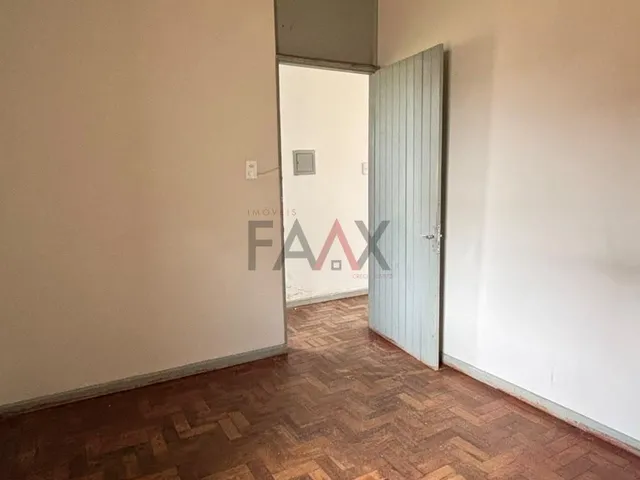 Imagem 15: Casa para Locação com 2 Quartos no Trianon, Guarapuava - Pr