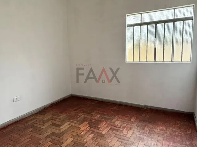Imagem 3: Casa para Locação com 2 Quartos no Trianon, Guarapuava - Pr
