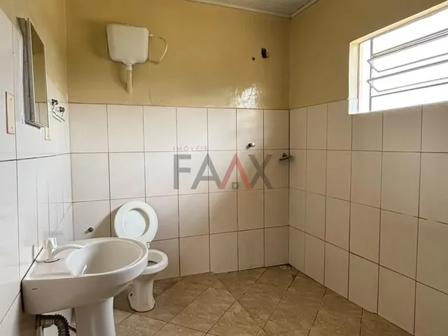 Imagem 15: Casa com 3 Dormitórios para Locação, dos Estados, Guarapuava - Pr