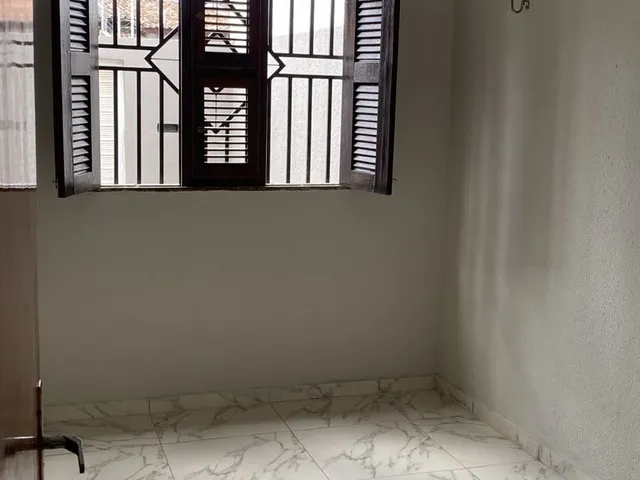 Imagem 2: Casa Plana 74M² Reformada em Itaitinga - 2 Qts (1 Suíte) e 2 Vagas