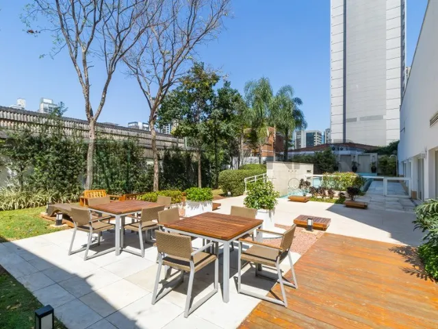 Imagem 6: Apartamento Mobiliado no Itaim Bibi: 2 Quartos, 2 Suítes, 3 Salas, 3 Banheiros, 2 Vagas de Garagem, 92M². Aproveite!
