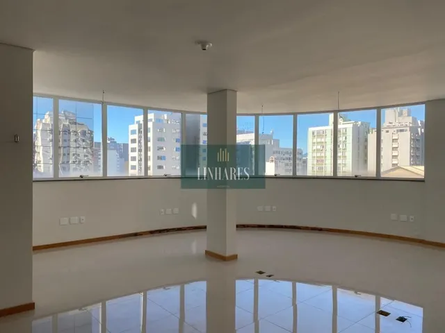 Imagem 10: Prédio Comercial com Habite-Se e Alvará de Funcionamento na Tentente Silveira, Centro de Florianópolis
