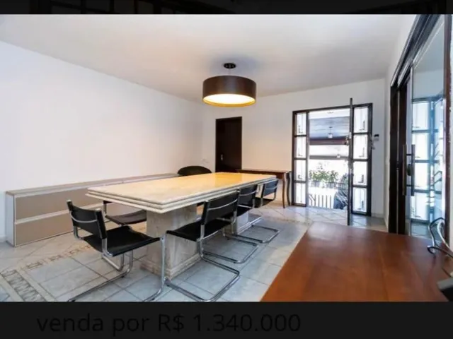 Imagem 2: Casa Residencial em Curitiba - Paraná, Barreirinha