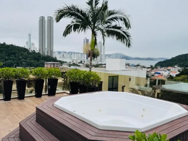 Imagem 5: Casa em Condomínio para Venda em Balneário Camboriú / Sc no Bairro Barra