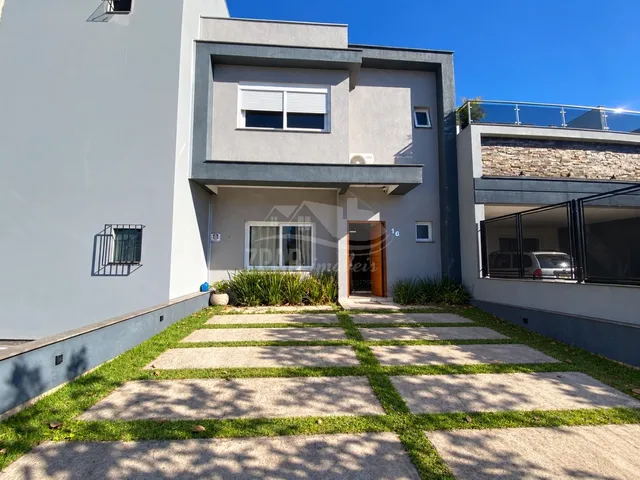 Imagem: Casa À Venda em Porto Alegre - Rs, Bairro