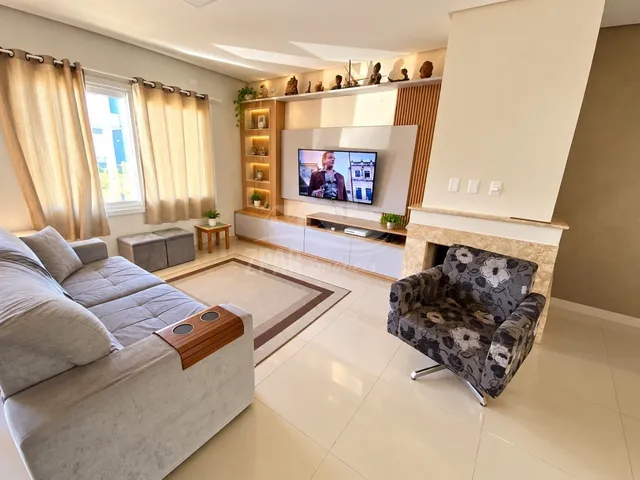 Imagem 3: Casa À Venda em Porto Alegre - Rs, Bairro Hípica: 3 Quartos, 3 Suítes, 2 Salas, 2 Vagas de Garagem, 141,00M² de Área