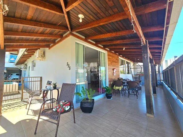 Imagem 13: Linda Casa no Centro de Barra Velha a Poucos Metros do Mar + Apartamento Independente para Renda Mensal