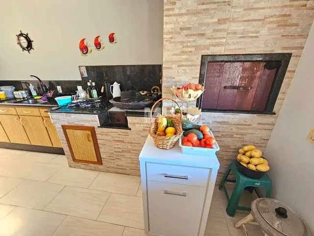 Imagem 12: Linda Casa no Centro de Barra Velha a Poucos Metros do Mar + Apartamento Independente para Renda Mensal