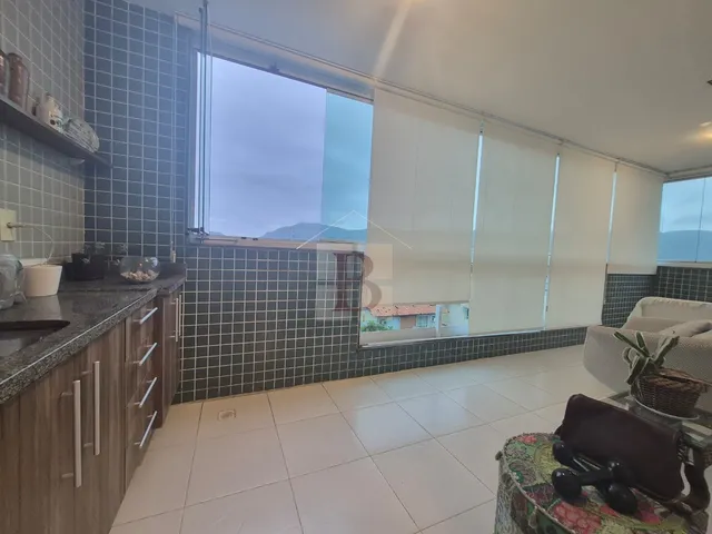 Imagem 4: Apartamento À Venda em Niterói - Piratininga: 2 Quartos, 1 Suíte, 1 Sala e Garagem - 101M² de Puro Conforto!