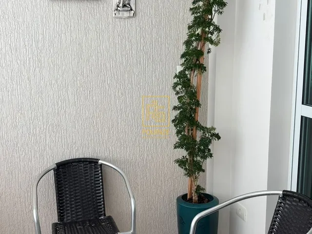 Imagem 12: Apartamento Semi Mobiliado com Amplo Terraço em Excelente Localização de Blumenau