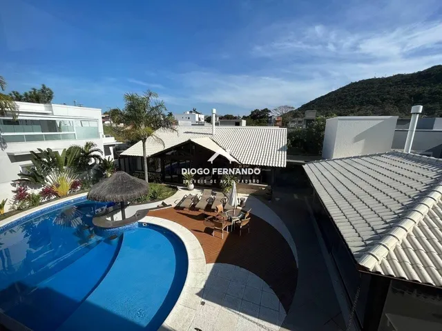 Imagem 14: Casa no Condomínio Aldeias do Campeche III com 4 Suítes e Amplo Terreno
