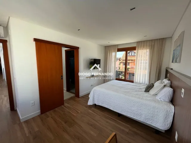 Imagem 11: Casa no Condomínio Aldeias do Campeche III com 4 Suítes e Amplo Terreno