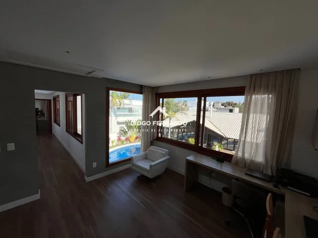 Imagem 4: Casa no Condomínio Aldeias do Campeche III com 4 Suítes e Amplo Terreno