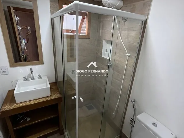 Imagem 6: Casa no Condomínio Aldeias do Campeche III com 4 Suítes e Amplo Terreno