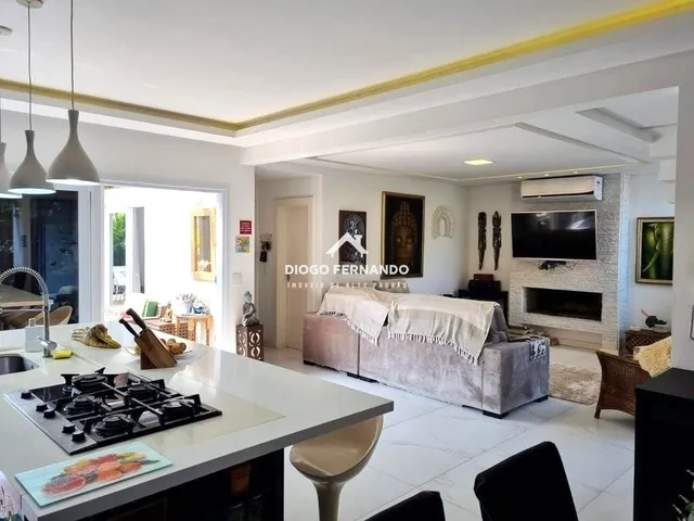 Imagem 5: Casa no Condomínio Quinta dos Açores com 3 Suítes, 310M² e 4 Vagas