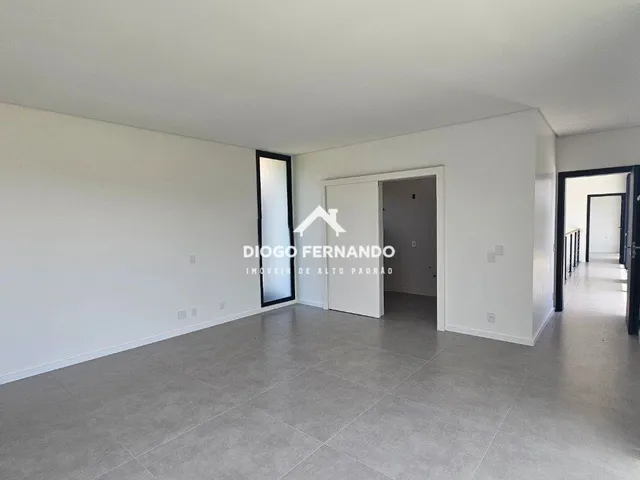 Imagem 11: Casa Alto Padrão no Condomínio Jardim do Ribeirão com 4 Suítes