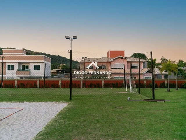 Imagem 8: Casa Alto Padrão em Condomínio no Campeche com 5 Dormitórios, Piscina Aquecida e Pé-Direito Duplo