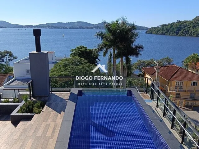 Imagem: O apartamento possui 2 Dormitórios, 1 Suíte, 2 Banheiros,