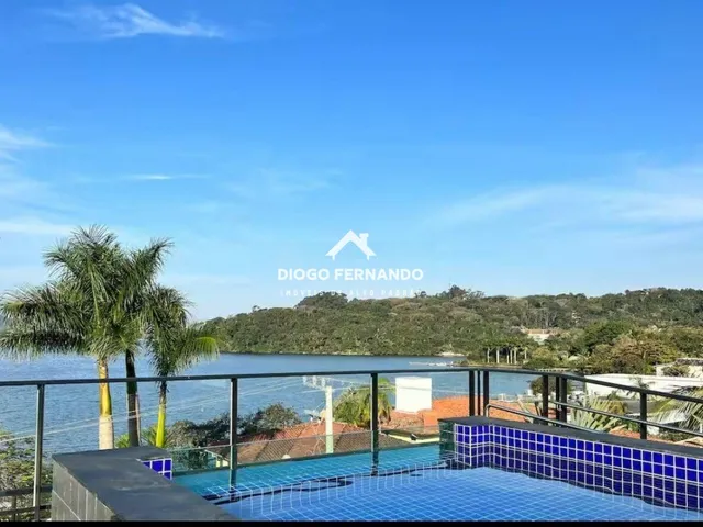 Imagem: O apartamento possui 2 Dormitórios, 2 Suítes, 3