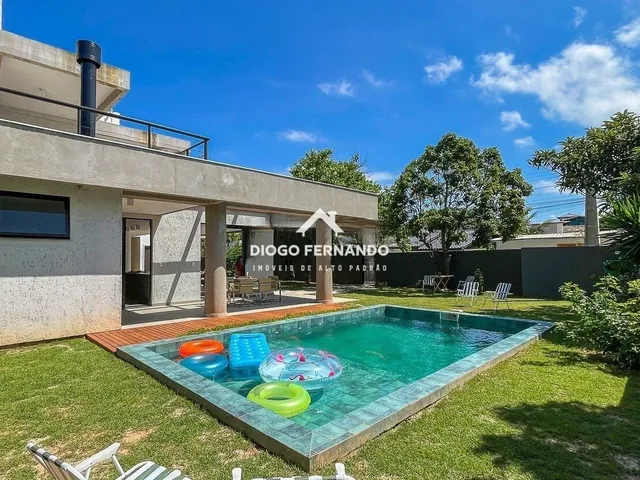Imagem: A casa possui 6 Dormitórios, 4 Suítes, 6 Banheiros, 4