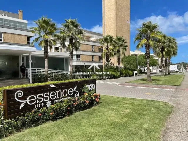 Imagem: O apartamento possui 2 Dormitórios, 1 Suíte, 2 Banheiros,