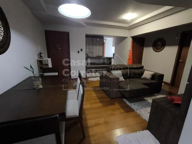Imagem 4: Apartamento Padrão no Centro com 3 Dormitórios