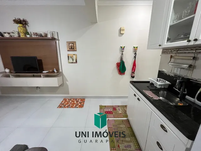 Imagem 3: Kitnet À Venda no Centro de Guarapari com Gargem, Elevador e Portaria 24Hrs - a 180M da Praia da Areia Preta