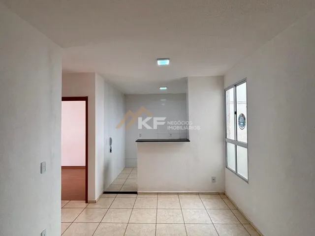Imagem: O apartamento possui 2 Dormitórios, 1 Banheiro, 1 Vaga na