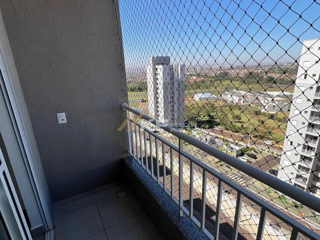 Imagem: O apartamento possui 2 Dormitórios, 1 Banheiro, 1 Vaga na