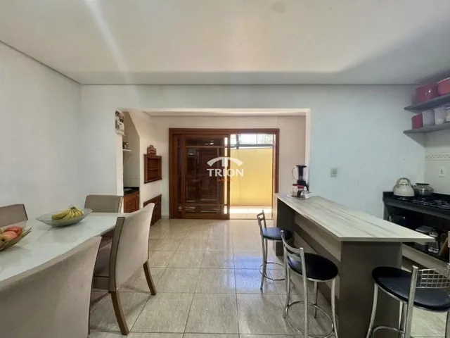 Imagem 12: Sobrado de 3 Dormitórios À Venda | Universitário