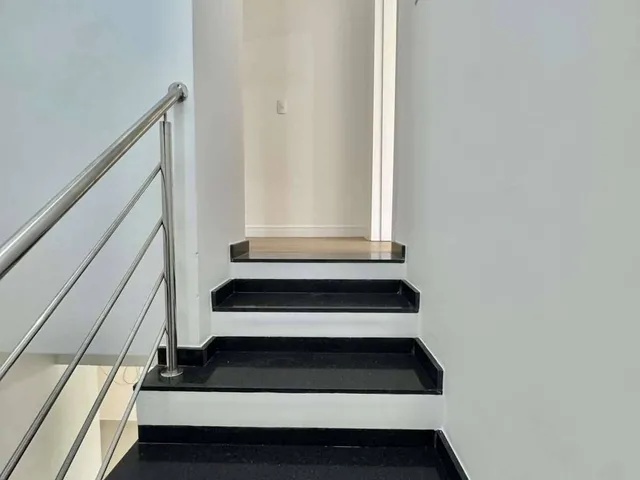 Imagem 9: Casa Sobrado | 03 Suites