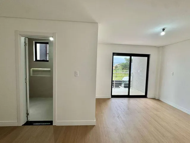Imagem 14: Casa Sobrado | 03 Suites