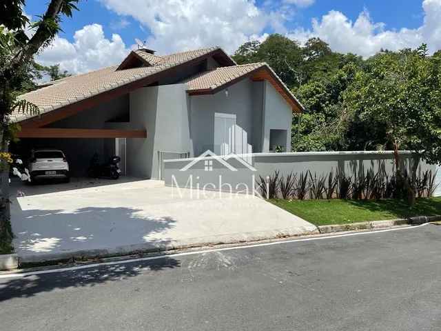 Imagem: Condomínio Arujá 5 - Casa À Venda no