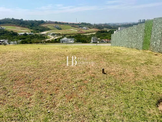 Imagem: O terreno possui 461m² de Área Privada e está localizado