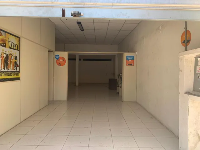 Imagem 13: Ponto Comercial com Residência