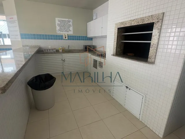 Imagem 3: Espaçoso Apartamento 3 Dormitórios com Suíte e Vista para o Morro das Feiticeiras nos Ingleses, Florianópolis