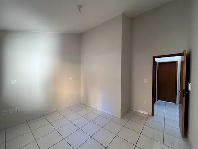 Imagem 4: Casa com 2 Dormitórios para Alugar, 100 M² por R$ 2.475,00/Mês - Residencial Gramado - Patos de Minas/Mg
