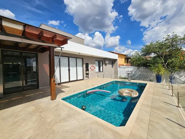 Imagem: Venda - Casas - 3 Dormitórios - Bela Vista