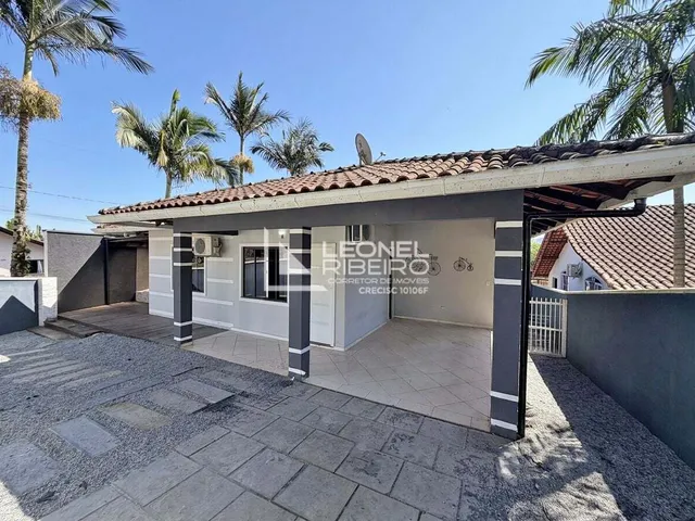 Imagem 1: Casa com 3 Dormitórios (1 Suíte) À Venda, 92,60 M² no Bairro das Nações em Timbó/Sc